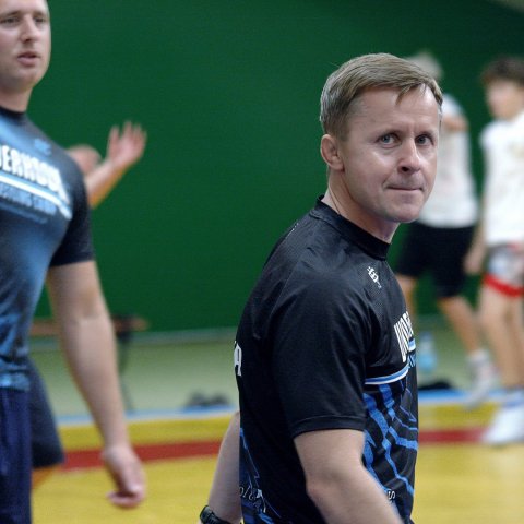 hd_e7bb708cac9b731efc872ef9815fc829.jpg